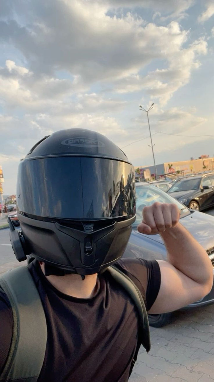 Review by Dexter Faz